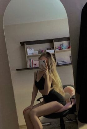 Escort Review