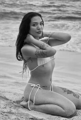 Проститутка Кира